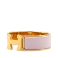 Miniatyrbild 3 av 6: Pre-owned Hermès Wide Enamel Clic Clac H Bracelet PM Purple
