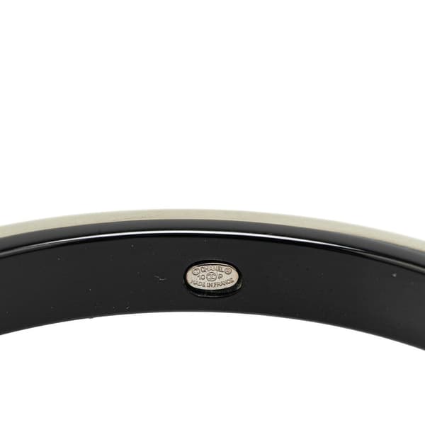 Pre-owned Chanel Resin CC Crystal Bangle Black