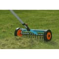 Miniatyrbild 3 av 4: GARDENA Combisystem® Scarifier med hjul 32cm - Anti-tilltäppning av rostfria blad - Anti-skumning och smula - 25 års garanti (3395-20)