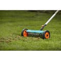 Miniatyrbild 4 av 4: GARDENA Combisystem® Scarifier med hjul 32cm - Anti-tilltäppning av rostfria blad - Anti-skumning och smula - 25 års garanti (3395-20)