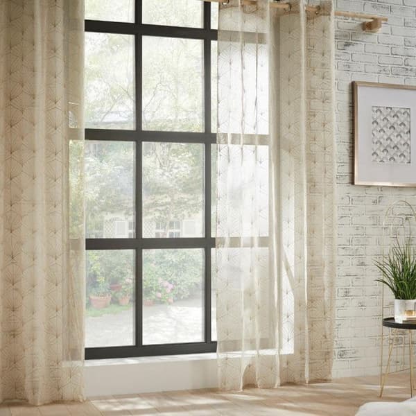 Broderad voilage "Mia" som dämpar 140 x 240 cm Atmosphera