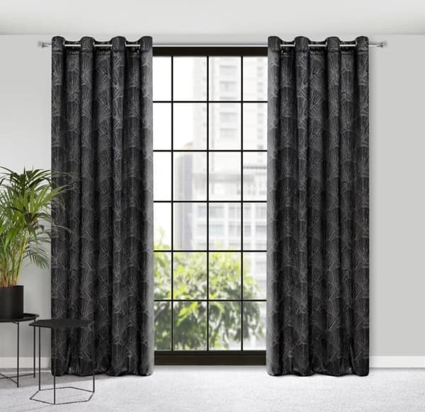 FÄRDIG GOJA-GARDIN 140 X 250 CM SVART