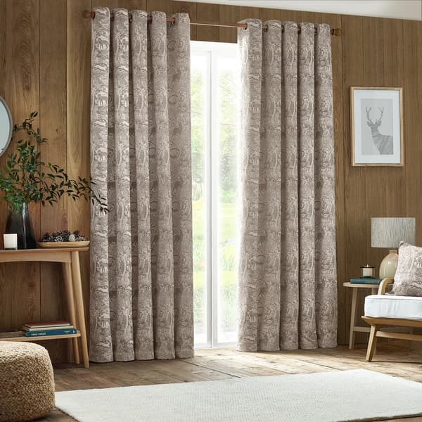 Furn Winter Woods Chenille Animals Eyelet Curtains