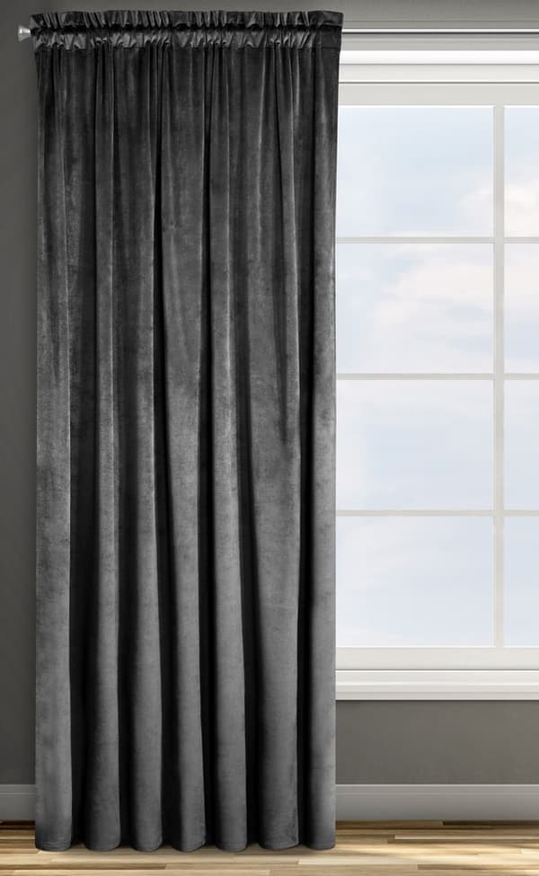 Färdig gardin på tejp 135x270 Rosa svart velour D91