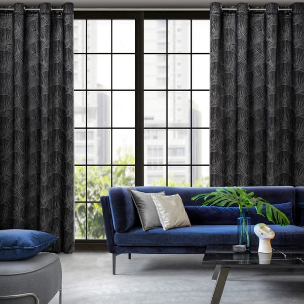 Gardin 140x250 Goja sort fløjl ginkgo blade på tylle Pierre Cardin med et skinnende print Eurogardiner