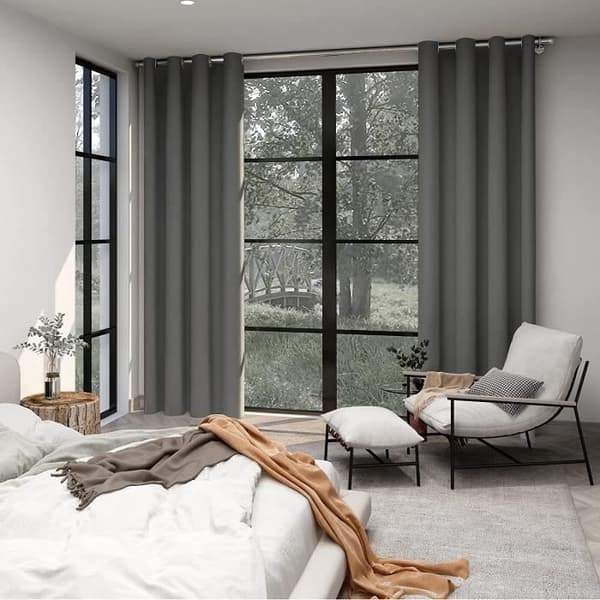 Värmeisolerade mörkläggningsgardiner, 117x137 CM (bredd x höjd), modern öljettdesign, ljusgrå, 2 st