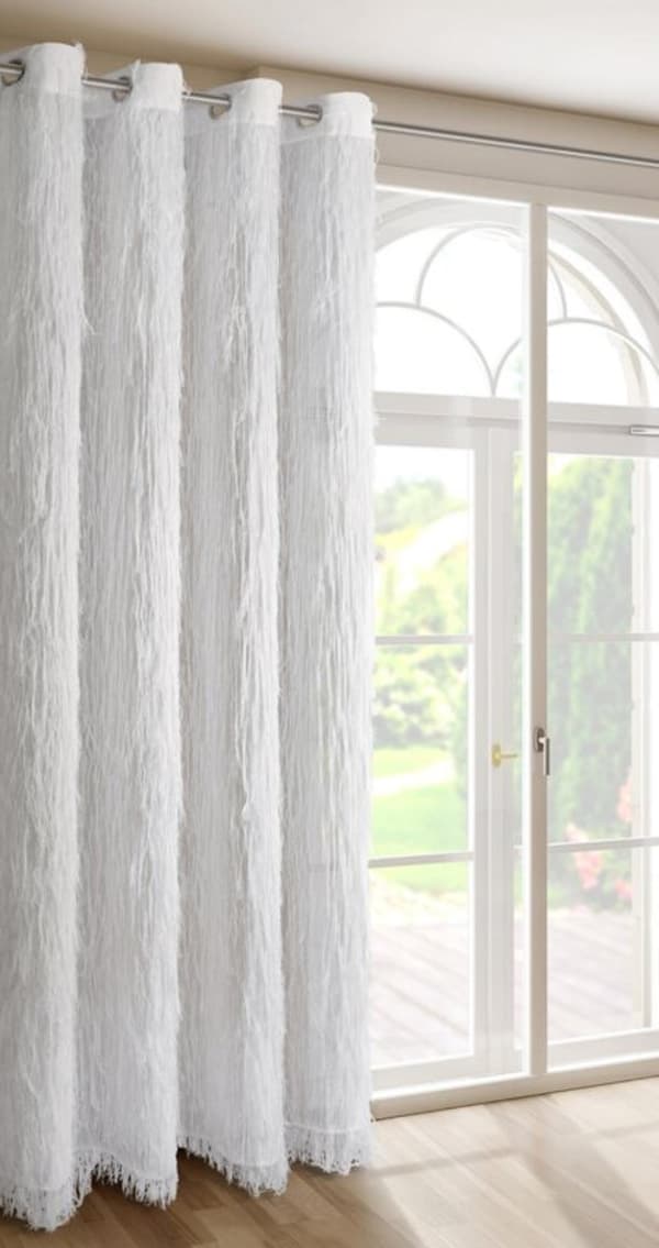 FÄRDIG Gjord gardin AURORA 140 X 250 CM VIT