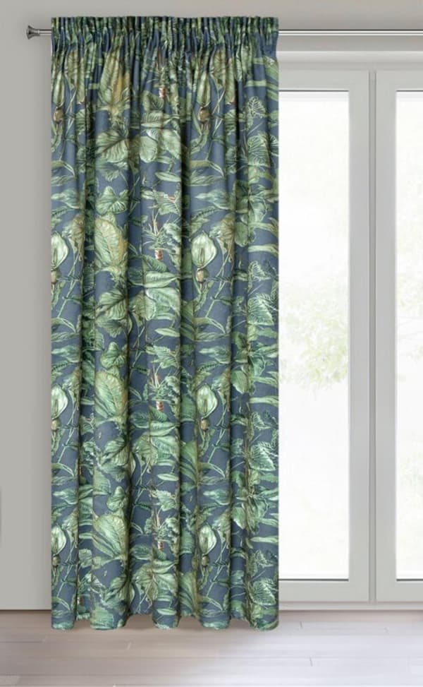 FÄRDIG GARDIN KLARA PÅ TEJP 140 X 270 CM GRÖN