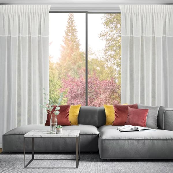 KLARGAVET GARDIN AGIS 3 PÅ TAPE 140 X 270 CM CREME