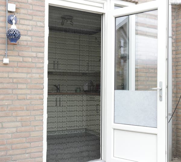 Fluegardin Robin - 90x220 cm - Sort