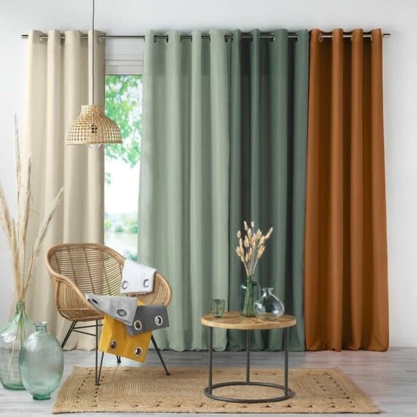 Gardiner med ögla 140 x 260 cm i enfärgad mikrofiber – Absolut svart