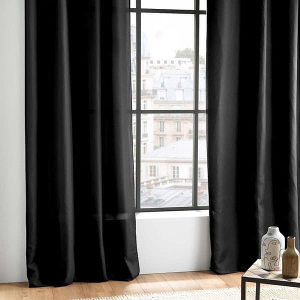 Gardiner med ögla 140 x 260 cm i enfärgad mikrofiber – Absolut svart