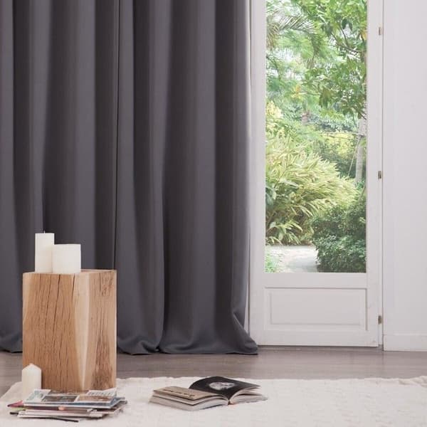 Set med 2 mörkläggningsgardiner - 135x240 cm - Mörkgrå