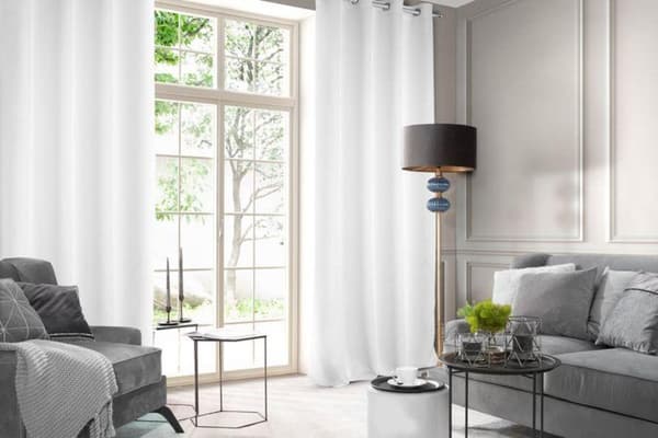 FÆRDIG GARDINER LOGAN 135 X 250 CM HVID