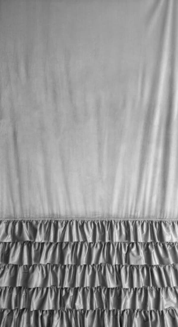 CARLI KLARGÅRET GARDIN 140 X 250 CM SØLV