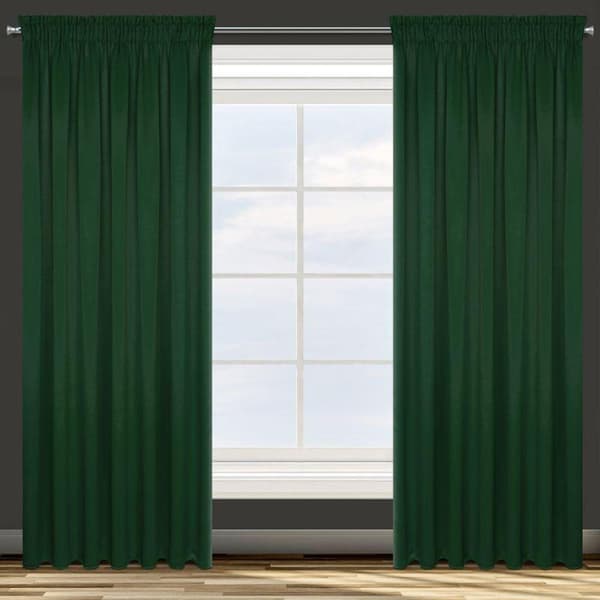 KLARGAVET GARDIN D91 PARISA PÅ TAPE 135 X 270 CM GRØN