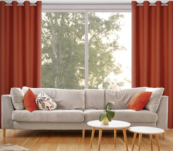 KLARGÅRET GARDIN RITA 140 X 250 CM KLISTRØD