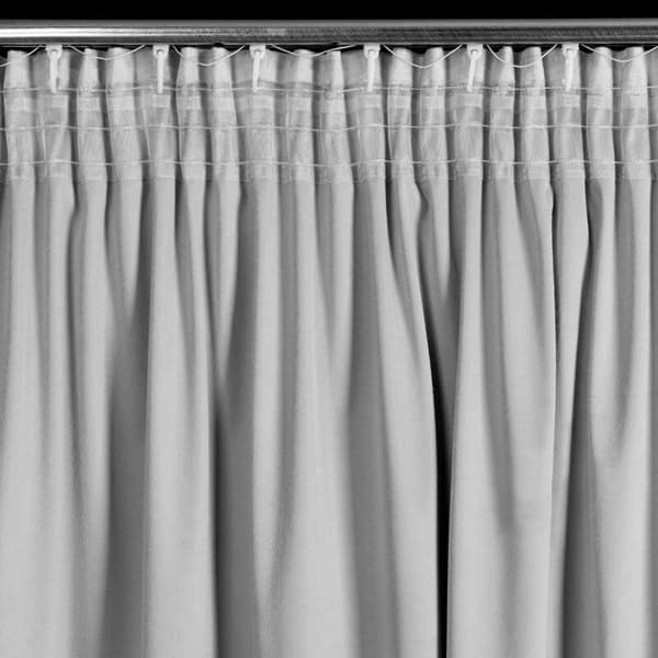 DANI FÄRDIG GARDIN PÅ TEJP 140 X 270 CM SILVER