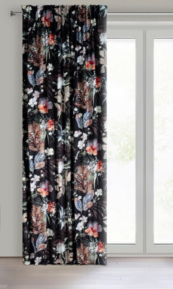 ALANI FÄRDIG GARDIN PÅ TEJP 140 X 270 CM SVART