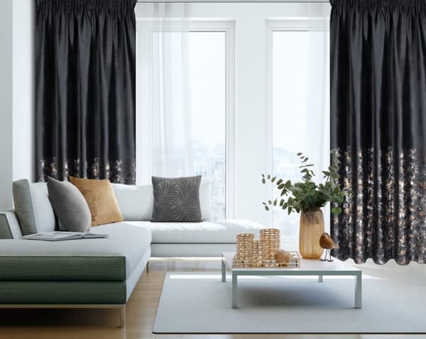 FÄRDIG MARIELA GARDIN PÅ TEJP 140 X 270 CM SVART