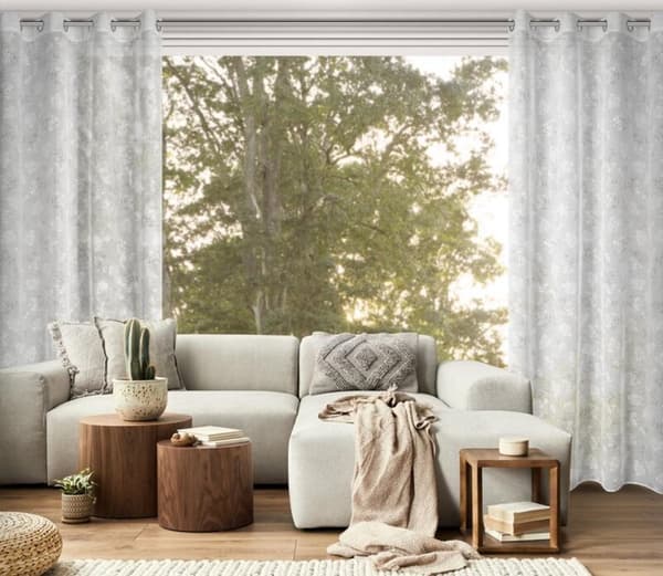 KLARGAVET GARDIN ADIA 140 X 250 CM HVID