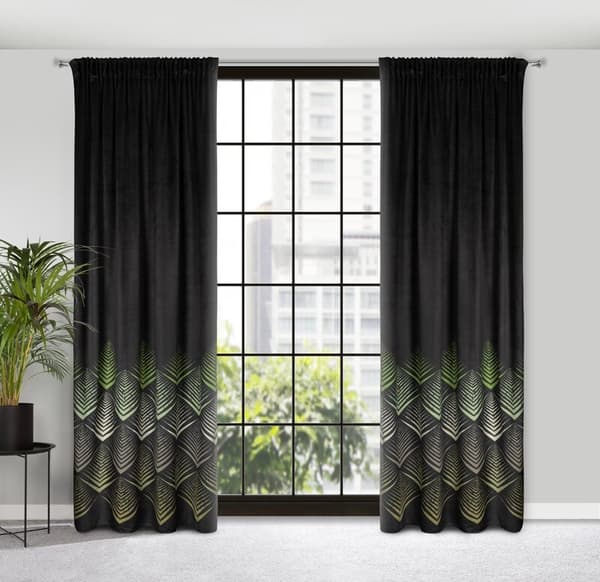 KLARGAVET GARDIN ANGELINA PÅ TAPE 140 X 270 CM SORT