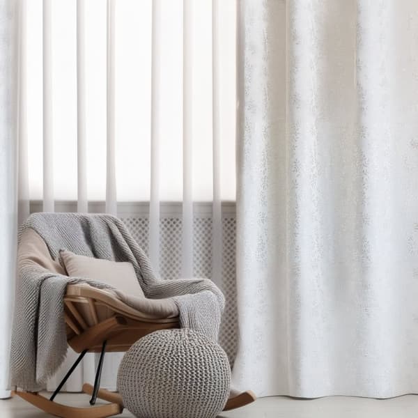 Verho | ASTA | ekru, jossa kohokuvioidut lehdet | 140x250cm | 887920