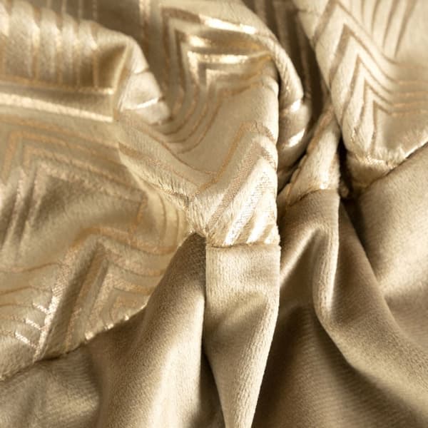 Färdiggjord gardin med öljetter ELEN 140x250 Eurofirany beige/champagne