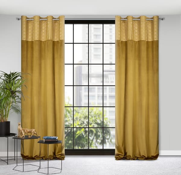 Färdiggjord gardin med öljetter ELEN 140x250 Eurofirany honung/champagne