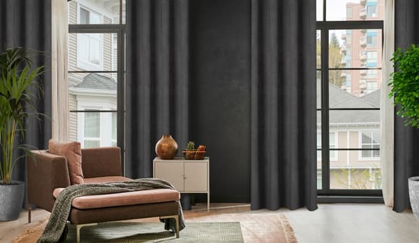 Färdig gardin med öljetter ELIZA 140x250 Eurofirany svart