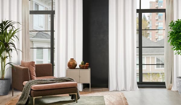 Færdiglavet gardin med øjer LILI 140x250 Eurofirany hvid