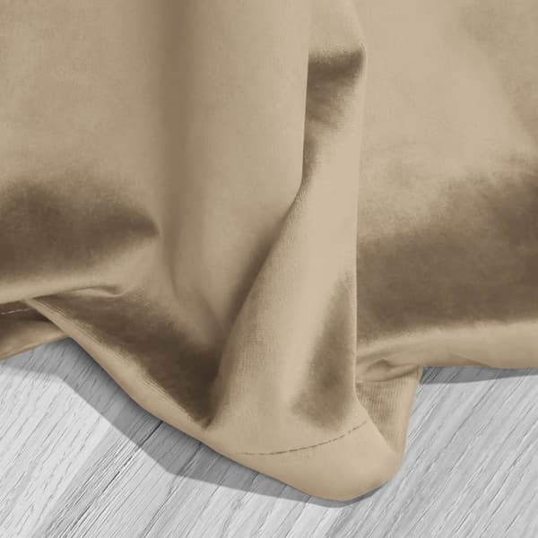 Færdiglavet gardin på tape Skinnende 140x270 fløjl med krystaller beige