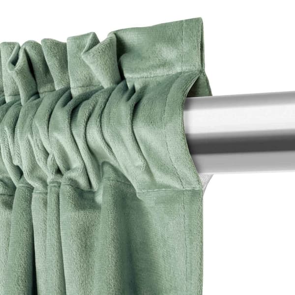 Færdiglavet gardin på tape VELVET SOFT 140x300 fløjlssalvie