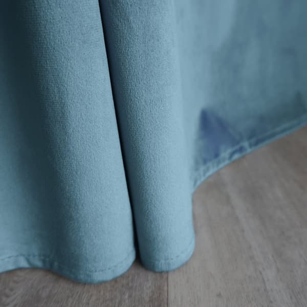 Valmis verho teipillä VELVET SOFT 140x300 veluurisininen