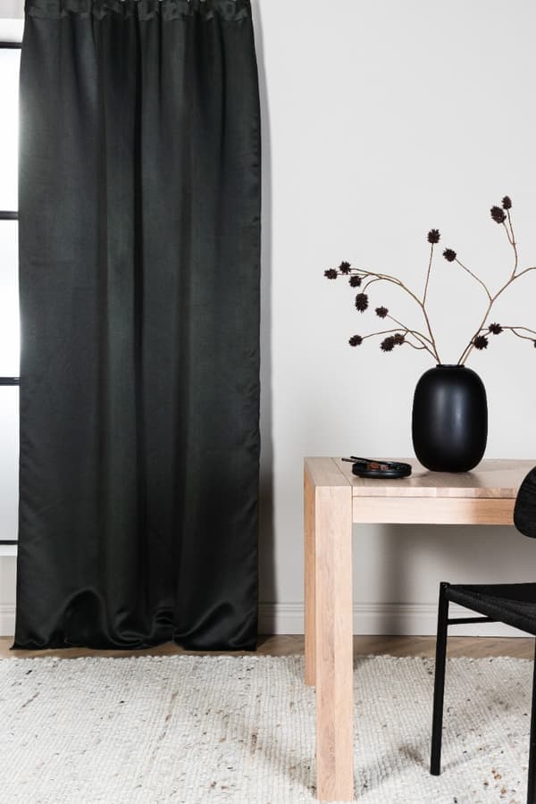 Mörkläggande Gardin 2-pack Molndans Svart
