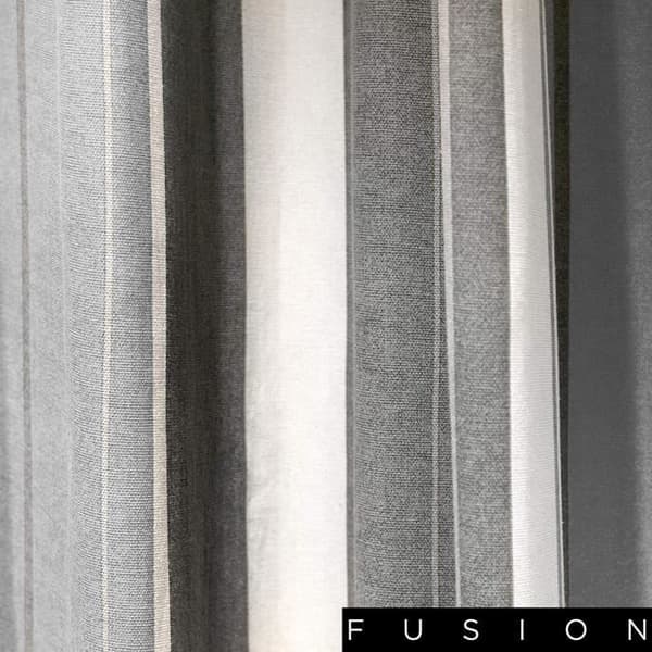 Ett par gardiner - Fusion - Whitworth Stripe - 100% bomull - 229x229cm - Öljetar