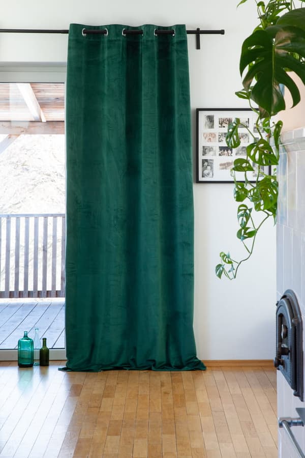 Samettiverho rei'illä 140x250 vihreä pimentävä