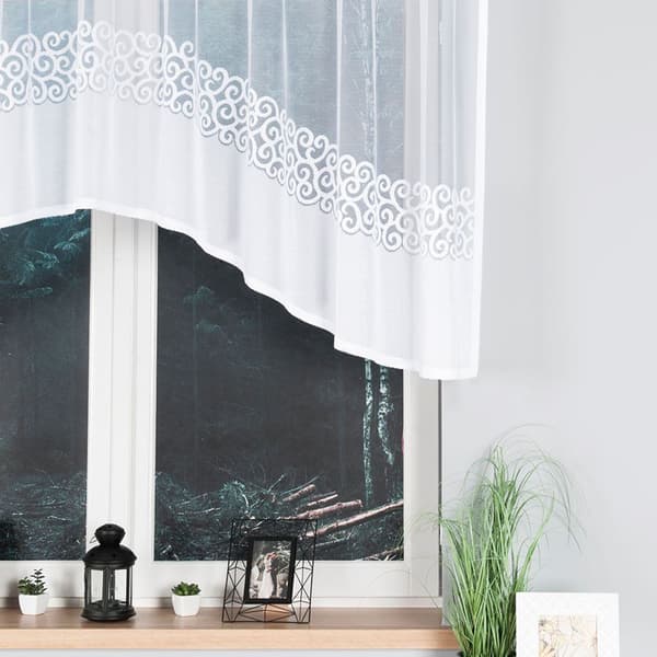 DANIELA - Færdigfremstillet jacquardgardin med underskæring forneden - 300x110 cm - hvid