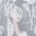 Miniatyrbillede 4 af 6: SONIA - Færdigfremstillet jacquardgardin med underskæring forneden - 450x160 cm - hvid