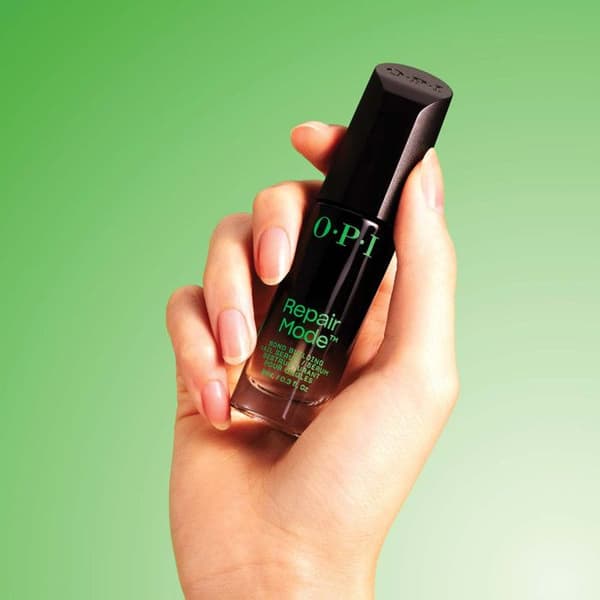 Repair Mode - Restructuring Serum för ömtåliga och skadade naglar - 9ml OPI