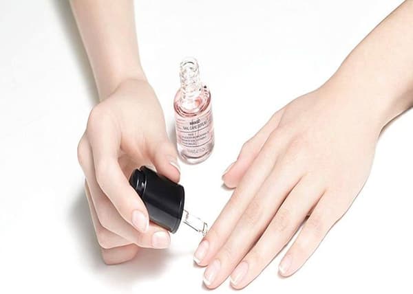 Nagelbandsolja - mjukgörande Alessandro - 43-043 - Spa Mango Nagelserum Hudvård med makadamiaolja 14 ml