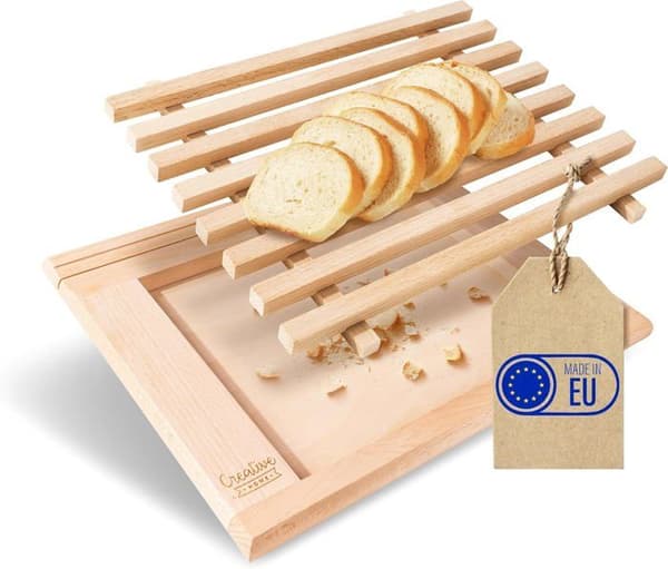 Skärbräda | Brödbräda | 35,5x28,5x2cm | Smulbricka och plats för kniv | Naturligt bokträ