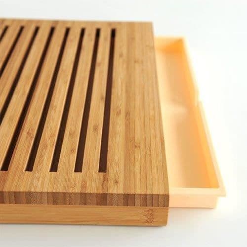 Skärbräda - Alessi - Sbriciola - Bambuträ - Smultråd - Anpassad design