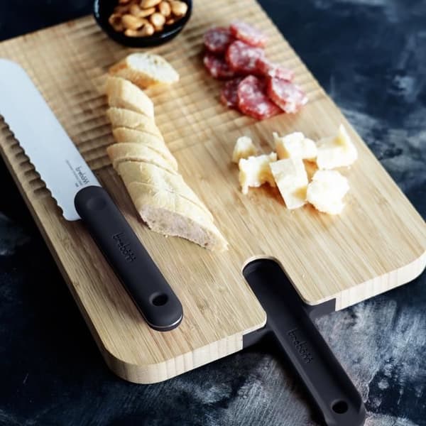 Plånbok för bröd med kniv black edition
