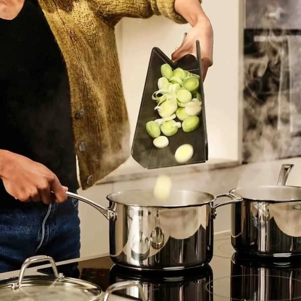 Skärbräda - Joseph Joseph - Chop2Pot Plus - Fällbar - Svart - 450 mm x 263 mm
