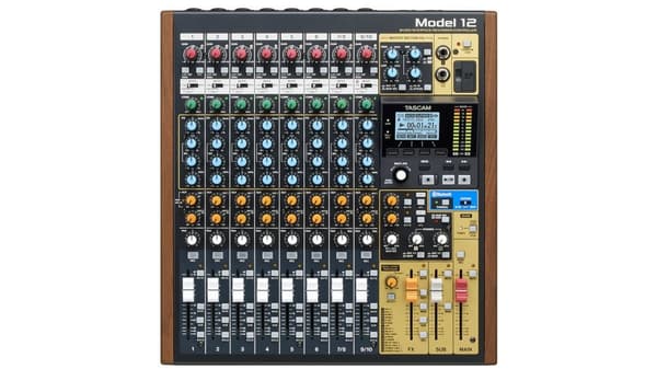 Tascam Model 12 12 kanavaa 20 - 20000 Hz Musta, Puu