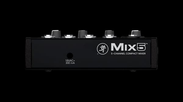 Mackien Mix5-äänimikseri