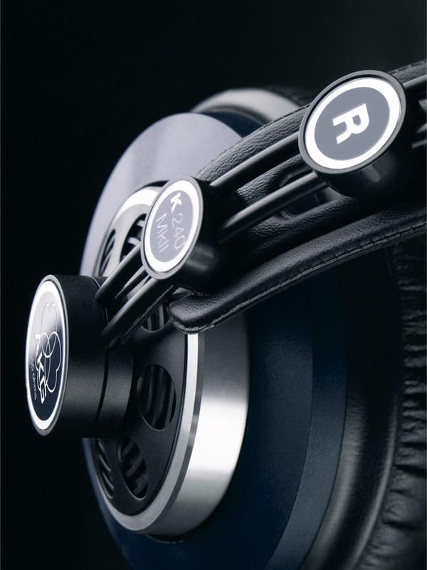 AKG Harman K240 MKII Studio Over Ear Hovedtelefoner Sort