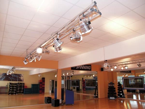 Eurolite MD-1515 Pyörivä turvamoottori - Musta - 230V - 50Hz - 400g - 120 x 120 x 85mm (50301300)