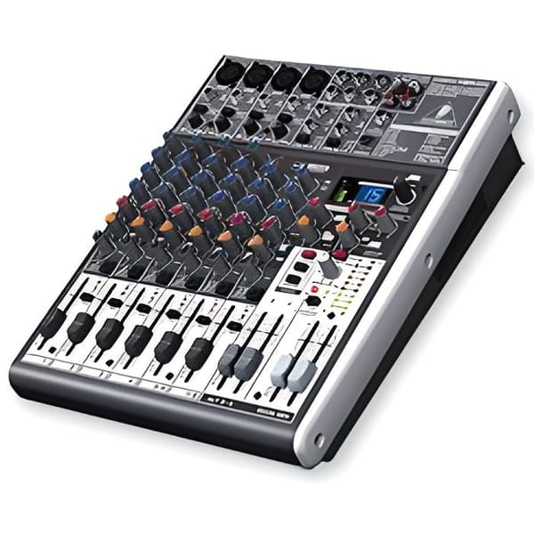 Analog mixer BEHRINGER Xenyx X1204USB - 12 ingångar - Inbyggd USB-port - 24-bitars stereoeffektsprocessor